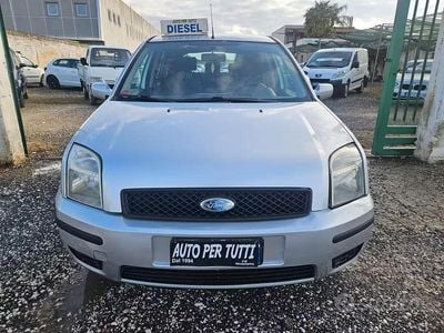Usata Ford Fusion 90 CV (66 kW) 2006 Grigio Utilitaria