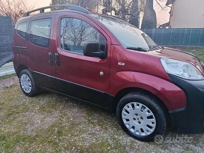 Usata Peugeot Bipper 75 CV (55 kW) 2014 Monovolume