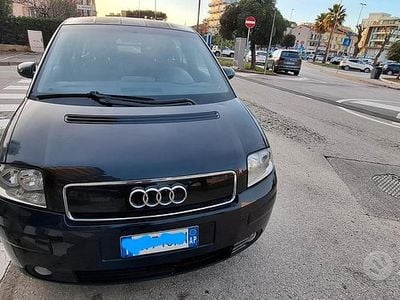 Nero Usata 2004 Audi A2 Utilitaria | 2500 €