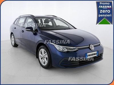 Blu Usata 2021 VW Golf VIII Life Station wagon | 18.900 € (Buon prezzo)