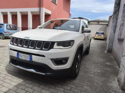 Usata Jeep Compass Limited 140 CV (102 kW) 2018 SUV