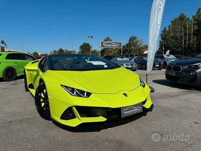 Usata Lamborghini Huracán 640 CV (470 kW) 2023 Verde Cabrio