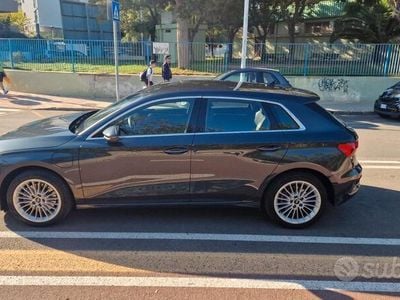 Grigio Usata 2021 Audi A3 e-tron Advanced Plus Utilitaria | 22.500 € (Buon prezzo)