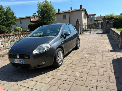 Usata Fiat Grande Punto Emotion 90 CV (66 kW) 2007 Utilitaria