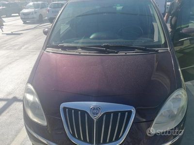 Usata Lancia Musa 77 CV (56 kW) 2009 Rosso Monovolume