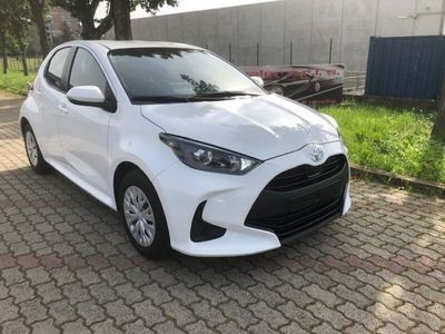 usata Toyota Yaris 1.0 VVT-i Comfort 5P.Apple CarPlay