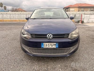 Usata VW Polo Comfortline 70 CV (51 kW) 2010 Blu Utilitaria