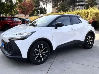 Usata Toyota C-HR