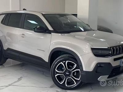Usata Jeep Avenger Summit 101 CV (74 kW) 2025 Grigio SUV