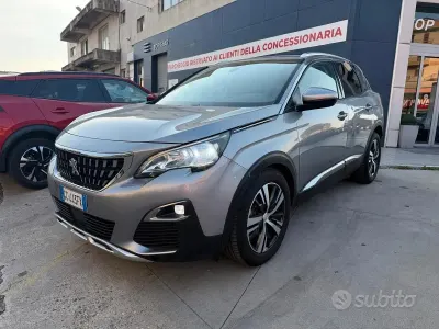 Usata Peugeot 3008 Allure 131 CV (96 kW) 2019 Grigio SUV