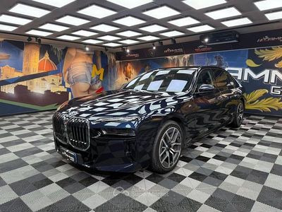 Usata BMW 740 M Sport 286 CV (210 kW) 2025 Blu/azzurro Berlina