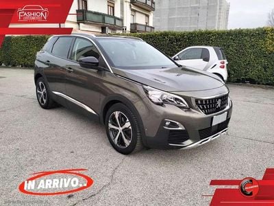 Grigio Usata 2019 Peugeot 3008 Allure SUV | 13.400 € (Buon prezzo)