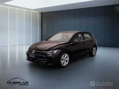 Usata VW Golf VIII Style 150 CV (110 kW) 2025 Nero Berlina