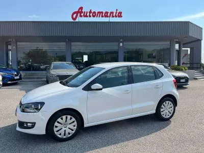 Usata VW Polo Comfortline 69 CV (50 kW) 2012 Bianco Utilitaria