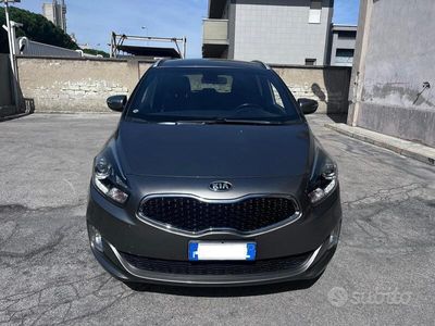 usata Kia Carens 3ª serie