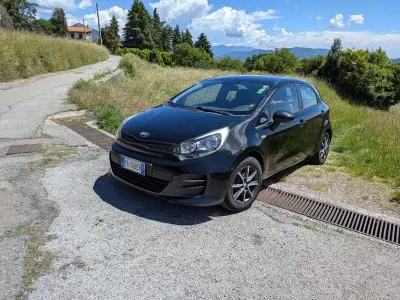 Begagnad Kia Rio