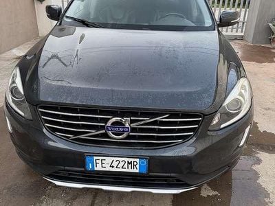 Usata Volvo XC60 R-Design Momentum 163 CV (119 kW) 2014 SUV