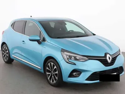 Usata Renault Clio V Initiale Paris 116 CV (85 kW) 2020 Blu/azzurro Berlina