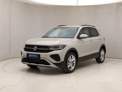 Nuova VW T-Cross Life 116 CV (85 kW) 2026 Grigio SUV