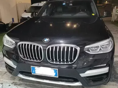 Usata BMW X3 Efficient Dynamics 150 CV (110 kW) 2020 Nero SUV