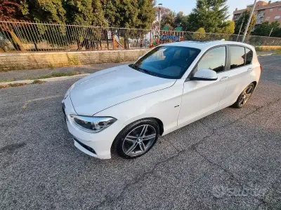 Usata BMW 118 Sport Line 150 CV (110 kW) 2015 Bianco Utilitaria
