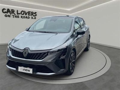 Usata Renault Clio V Techno 91 CV (66 kW) 2025 Grigio chiaro Utilitaria