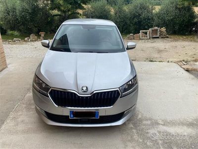 Usata Skoda Fabia 60 CV (44 kW) 2019 Grigio Utilitaria