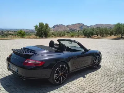 Usata Porsche 997 325 CV (239 kW) 2006 Nero Cabrio
