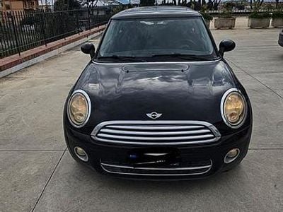 Usata Mini Cooper D 2009 Nero Utilitaria