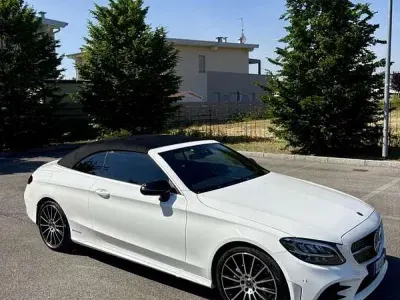 Usata Mercedes C220 Premium Plus 194 CV (142 kW) 2020 Cabrio