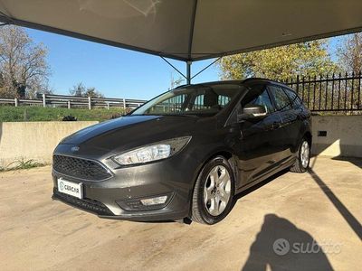Usata Ford Focus Titanium 95 CV (69 kW) 2017 Grigio Berlina