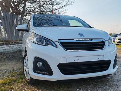 Usata Peugeot 108 Access 69 CV (50 kW) 2017 Bianco Utilitaria