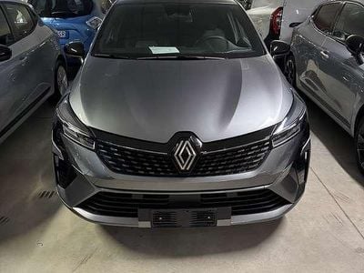 Usata Renault Clio V Techno 101 CV (74 kW) 2025 Berlina