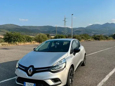 Usata Renault Clio IV 110 CV (80 kW) 2017 Grigio Berlina