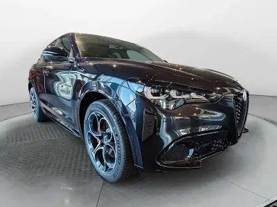 Nuova Alfa Romeo Stelvio Veloce 160 CV (117 kW) 2026 Nero SUV