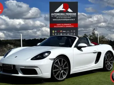 Usata Porsche 718 Boxster 299 CV (219 kW) 2022 Bianco Cabrio