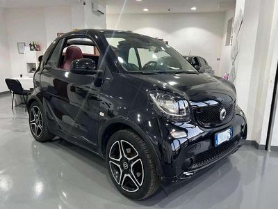 Nero Usata 2016 Smart ForTwo Cabrio Passion Cabrio | 15.000 € (Molto cara)