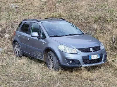 Usata Suzuki SX4 GLX 135 CV (99 kW) 2011 Grigio SUV