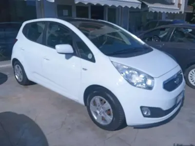 Usata Kia Venga 90 CV (66 kW) 2014 Other Utilitaria