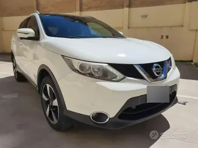 Usata Nissan Qashqai N-Connecta 110 CV (80 kW) 2017 Bianco SUV