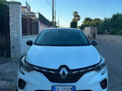 Usata Renault Captur Intens 94 CV (69 kW) 2022 Bianco SUV