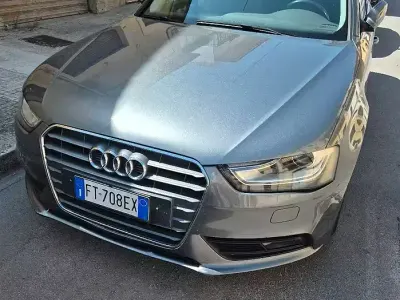 Usata Audi A4 136 CV (100 kW) 2018 Grigio Station wagon