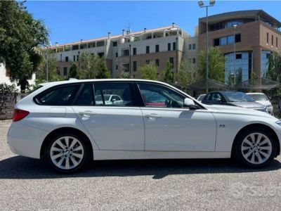 Usata BMW 318 Sport Line 143 CV (105 kW) 2015 Bianco Station wagon