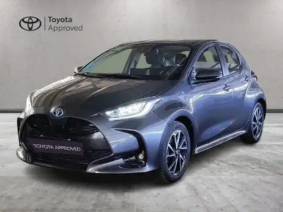 Usata Toyota Yaris Hybrid Trend 116 CV (85 kW) 2022 Other Berlina