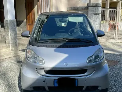 Usata Smart ForTwo Coupé 71 CV (52 kW) 2009 Grigio Coupé