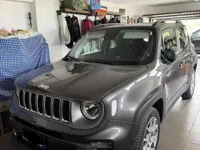 Usata Jeep Renegade Limited 120 CV (88 kW) 2018 Grigio SUV