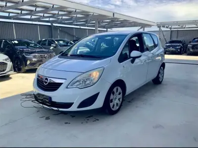 Usata Opel Meriva S 95 CV (69 kW) 2012 Monovolume