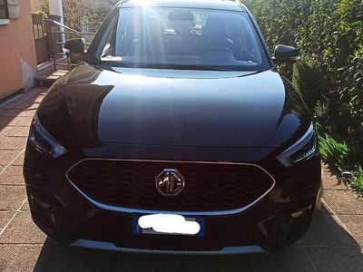 Usado MG ZS Luxury 106 CV (77 kW) 2023 Negro SUV