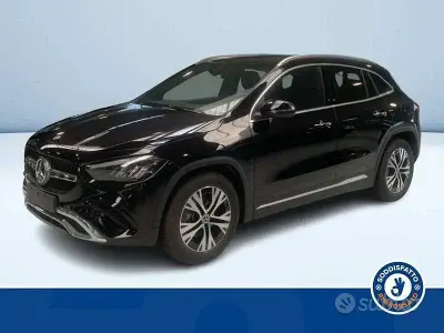 Nuova Mercedes GLA200 150 CV (110 kW) 2026 Nero SUV
