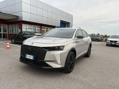Usata DS Automobiles DS7 Crossback Performance 131 CV (96 kW) 2023 Argento SUV